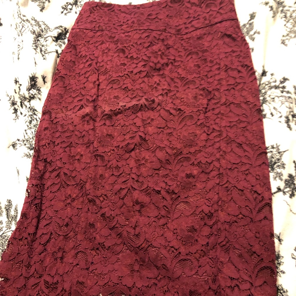 Express Lace pencil skirt size 4